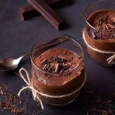 MOUSSE AU CHOCOLAT