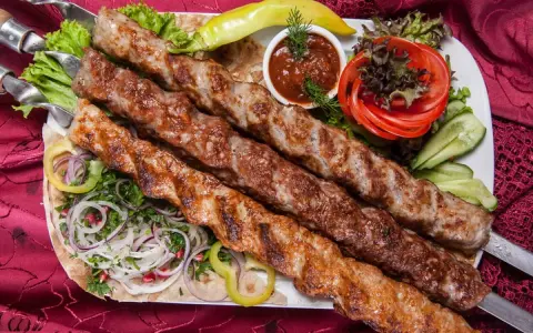 B CHICH-KABAB VIANDE