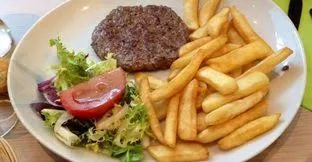 Frites steak haché