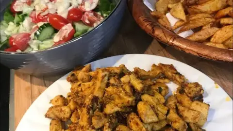 Frites poulet mariné